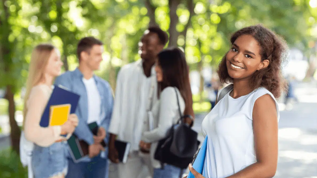 BURSARIES CLOSING IN SEPTEMBER 2025